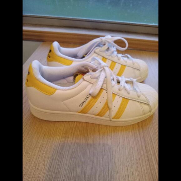 adidas Shoes - Adidas Superstar Triple Tongue ‘White Hazy Yellow Sand. Women's Sz 8. Boys Sz 6